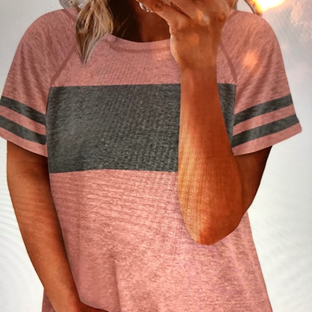 Short sleeve crewneck tee